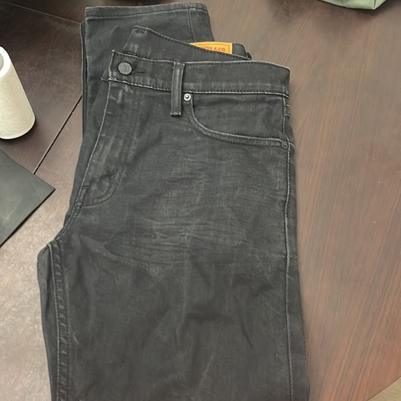 Levi Strauss Jeans - Picture 3 of 3